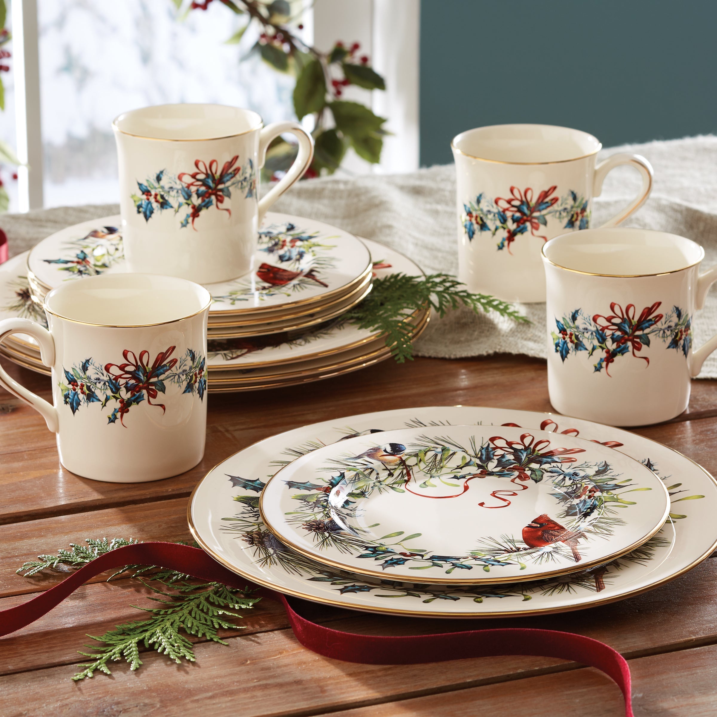 Winter Greetings Dinner Plates - Set of 4 - Image 7