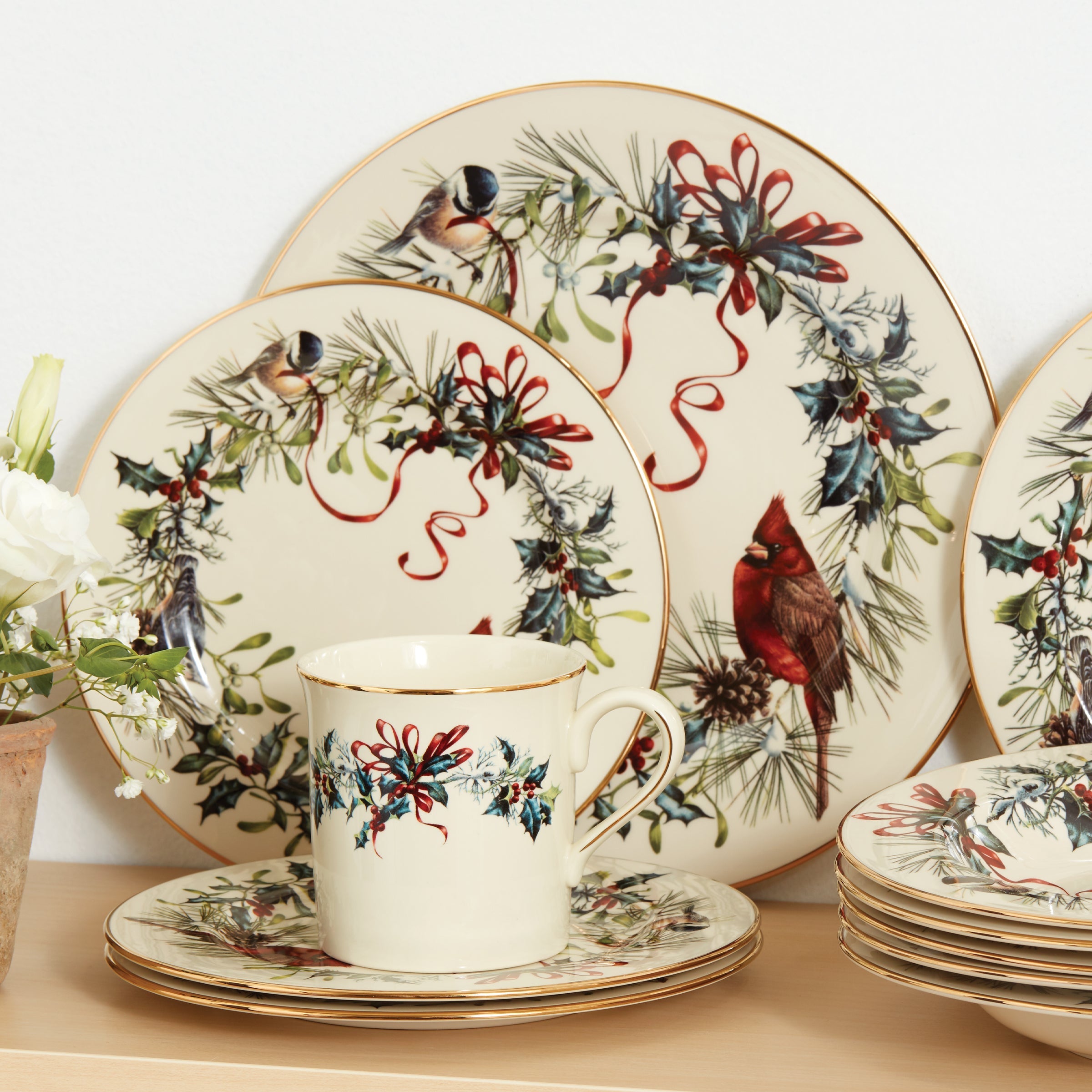 Winter Greetings Dinner Plates - Set of 4 - Image 8