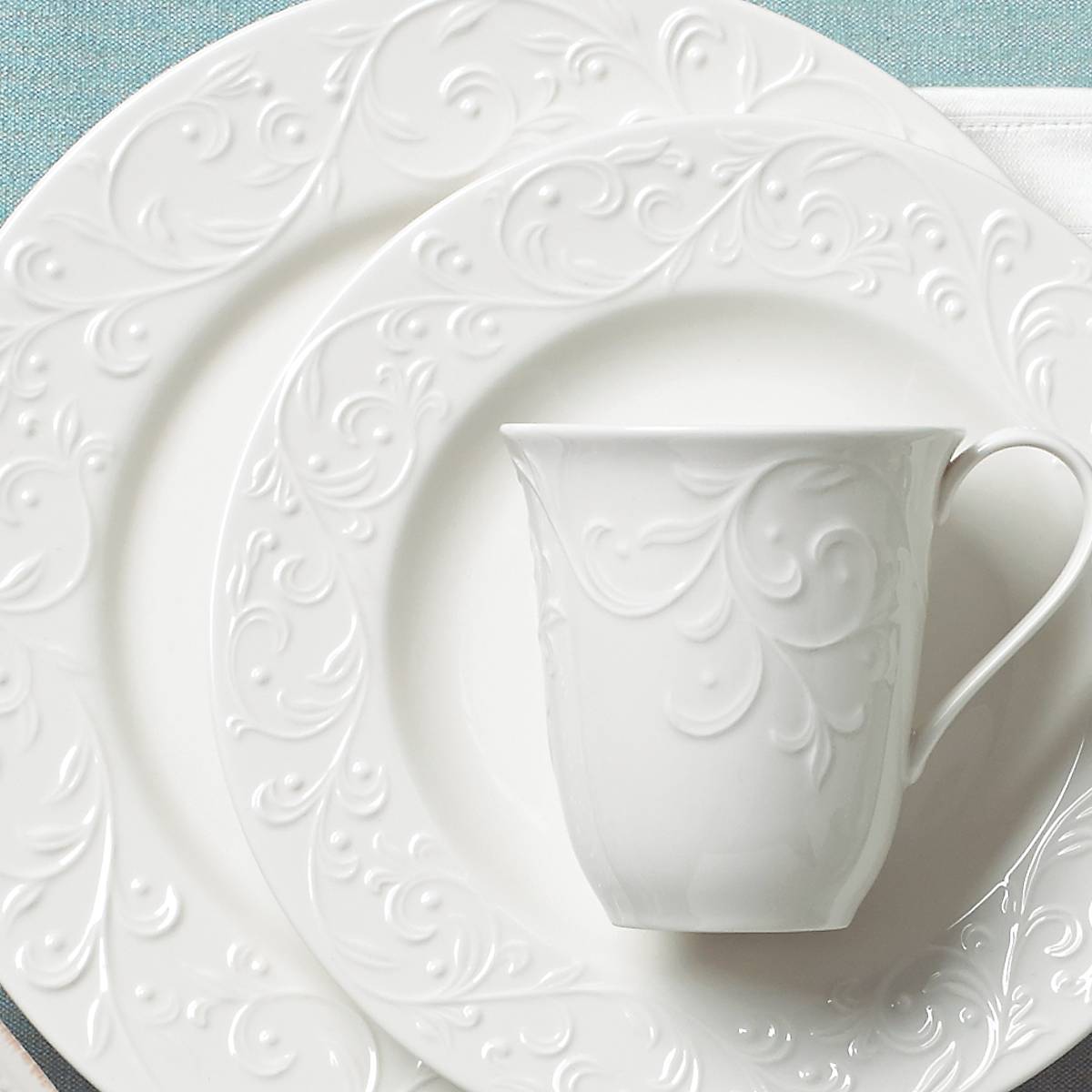 Opal Innocence Carved 4-Piece Place Setting - Image 4
