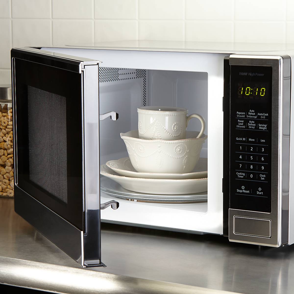 French Perle White 4-Piece Place Setting - Image 5