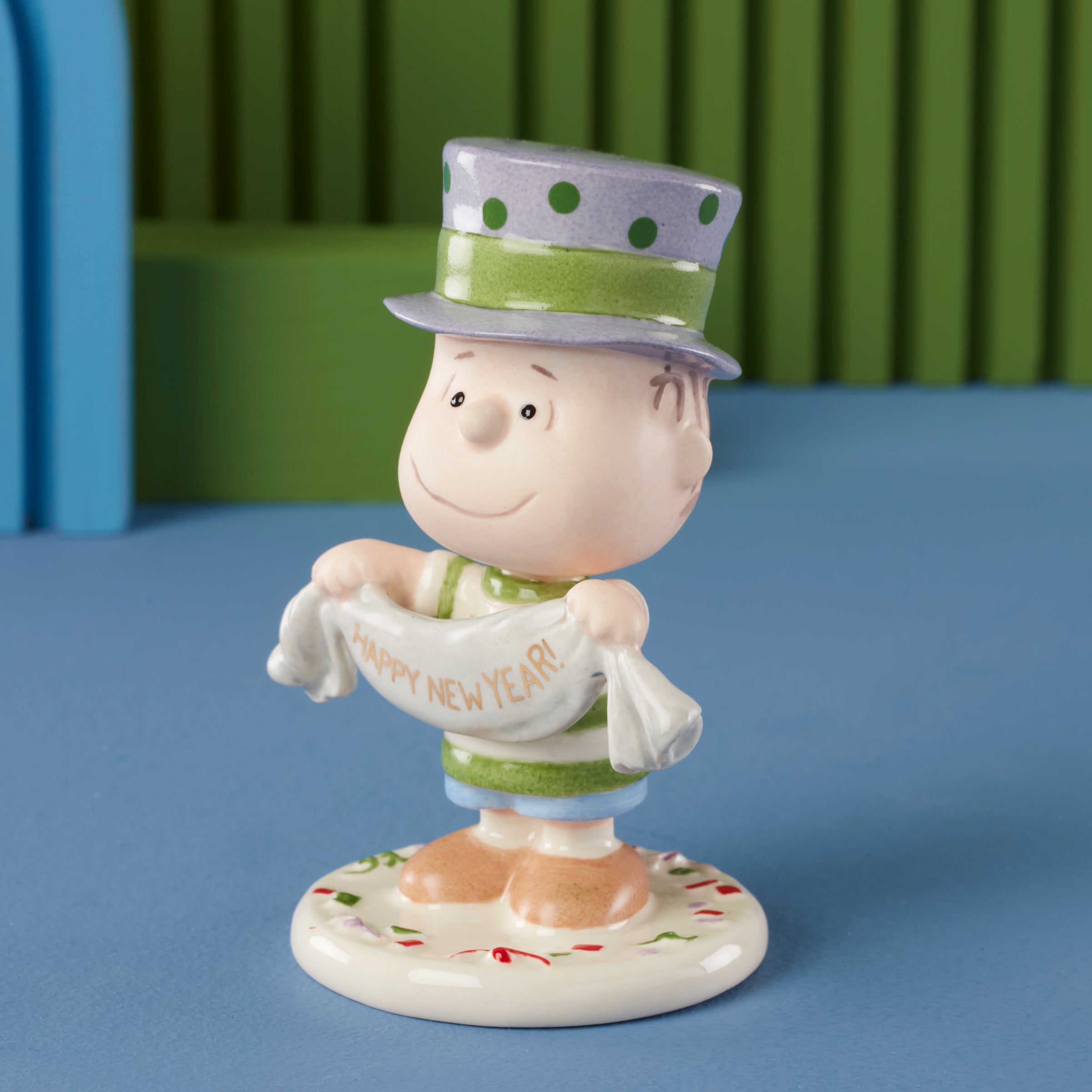 Peanuts 5-Piece New Year Figurine Set - Image 8