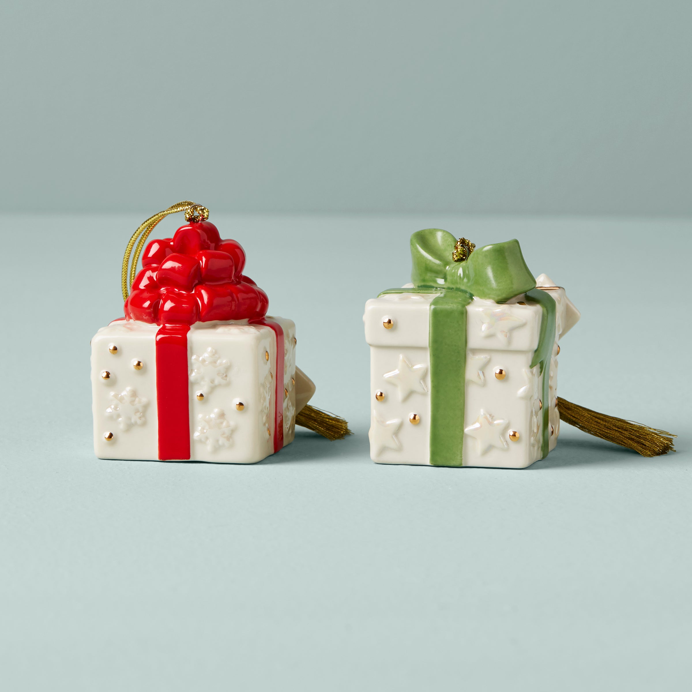 Personalized Presents 2-Piece Ornament Set - Image 2