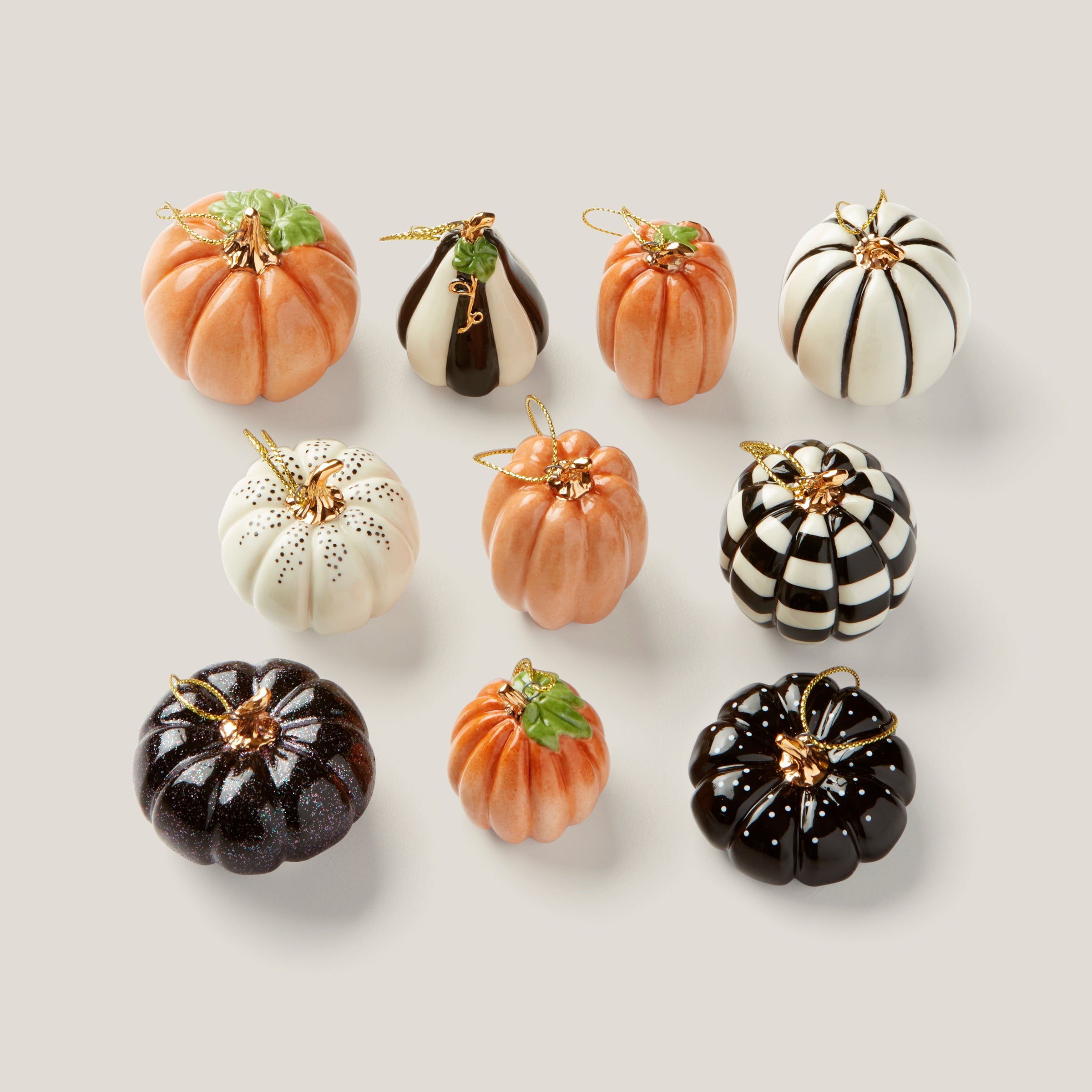 Mini Pumpkin 11-Pc Ornament & Tree Set - Image 4