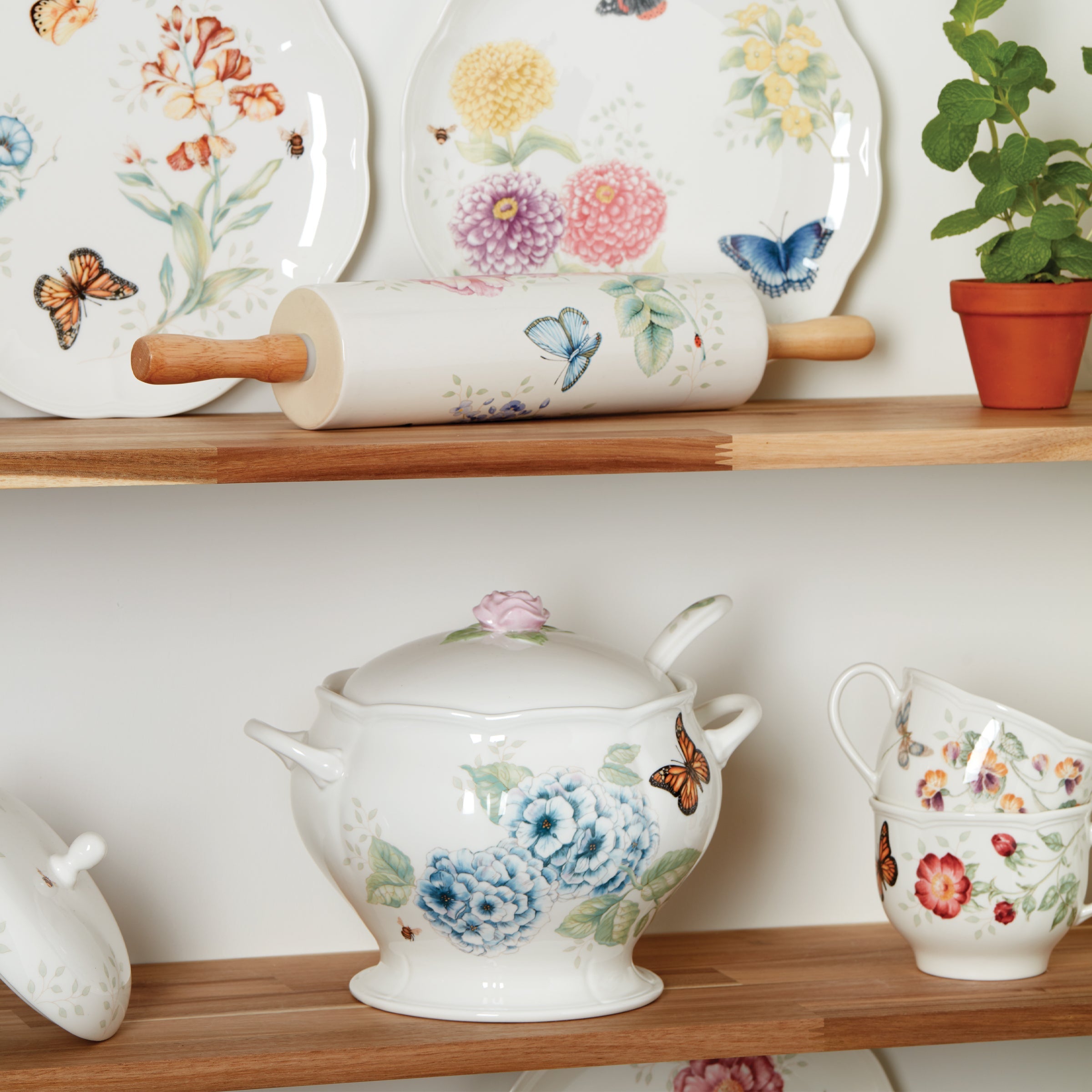Butterfly Meadow 2-Piece Tureen & Ladle Set - Image 4