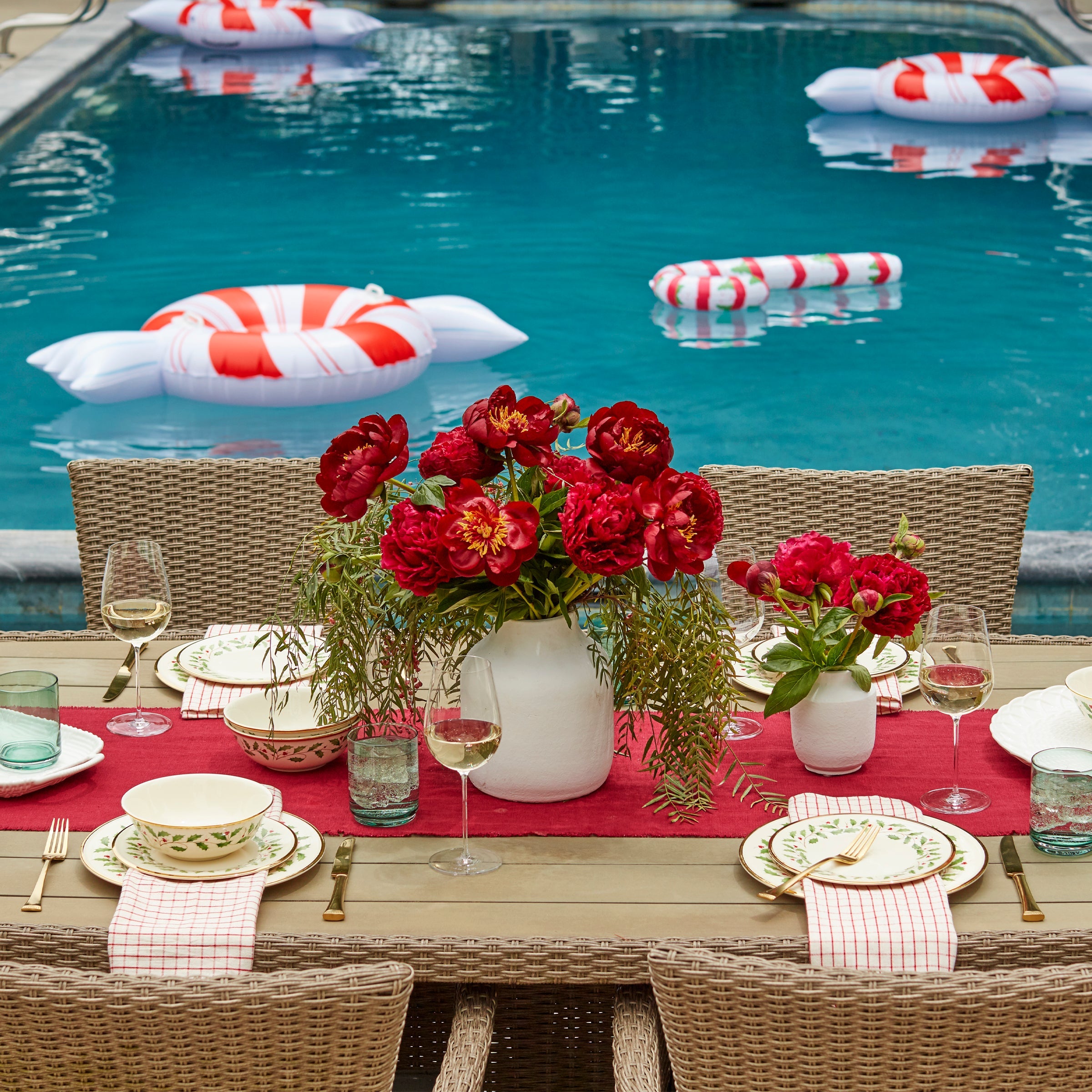 Holiday 12-Piece Plate & Bowl Set - Image 17