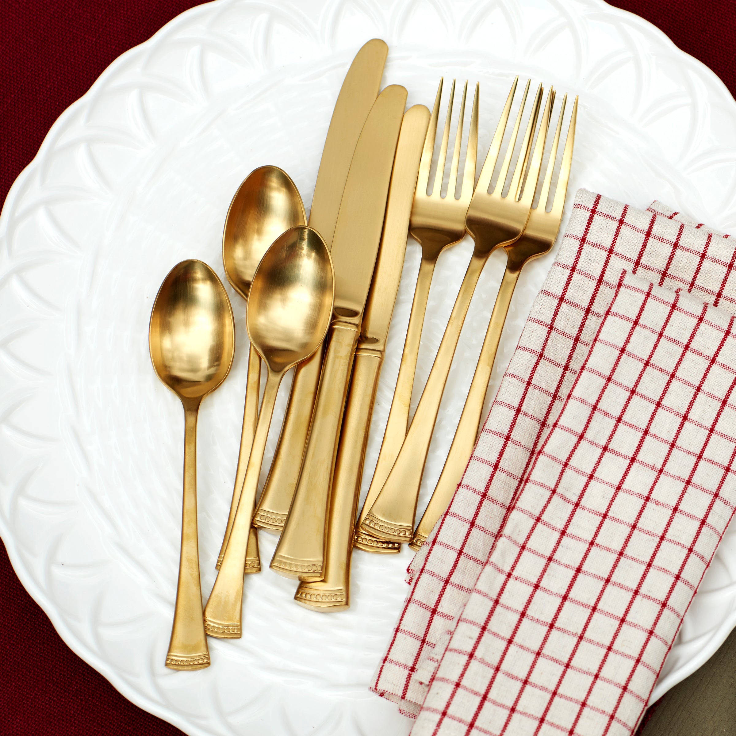 Portola Gold Satin 20 Piece Flatware Set - Image 9