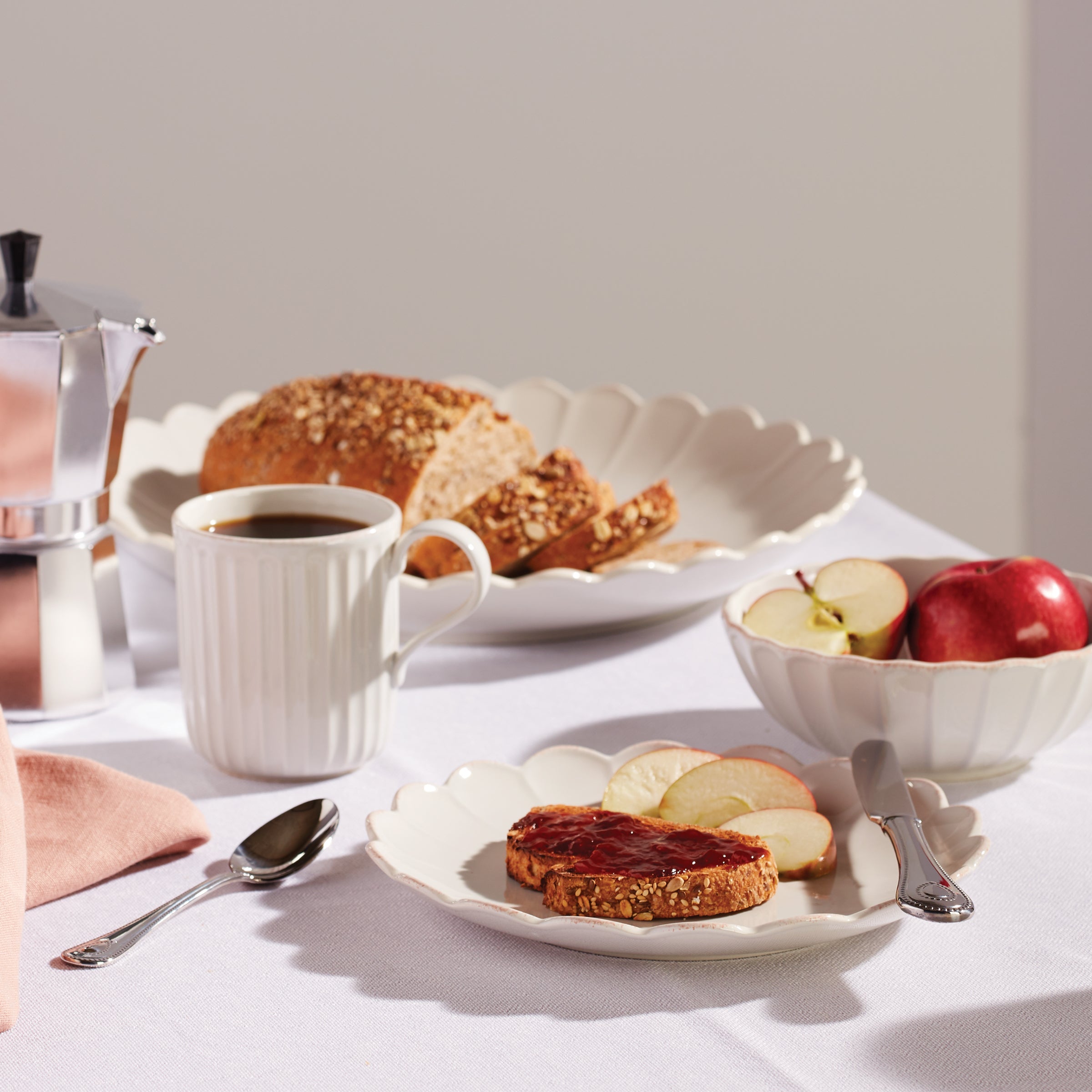 French Perle Scallop Accent Plates - Set of 4 - Image 12