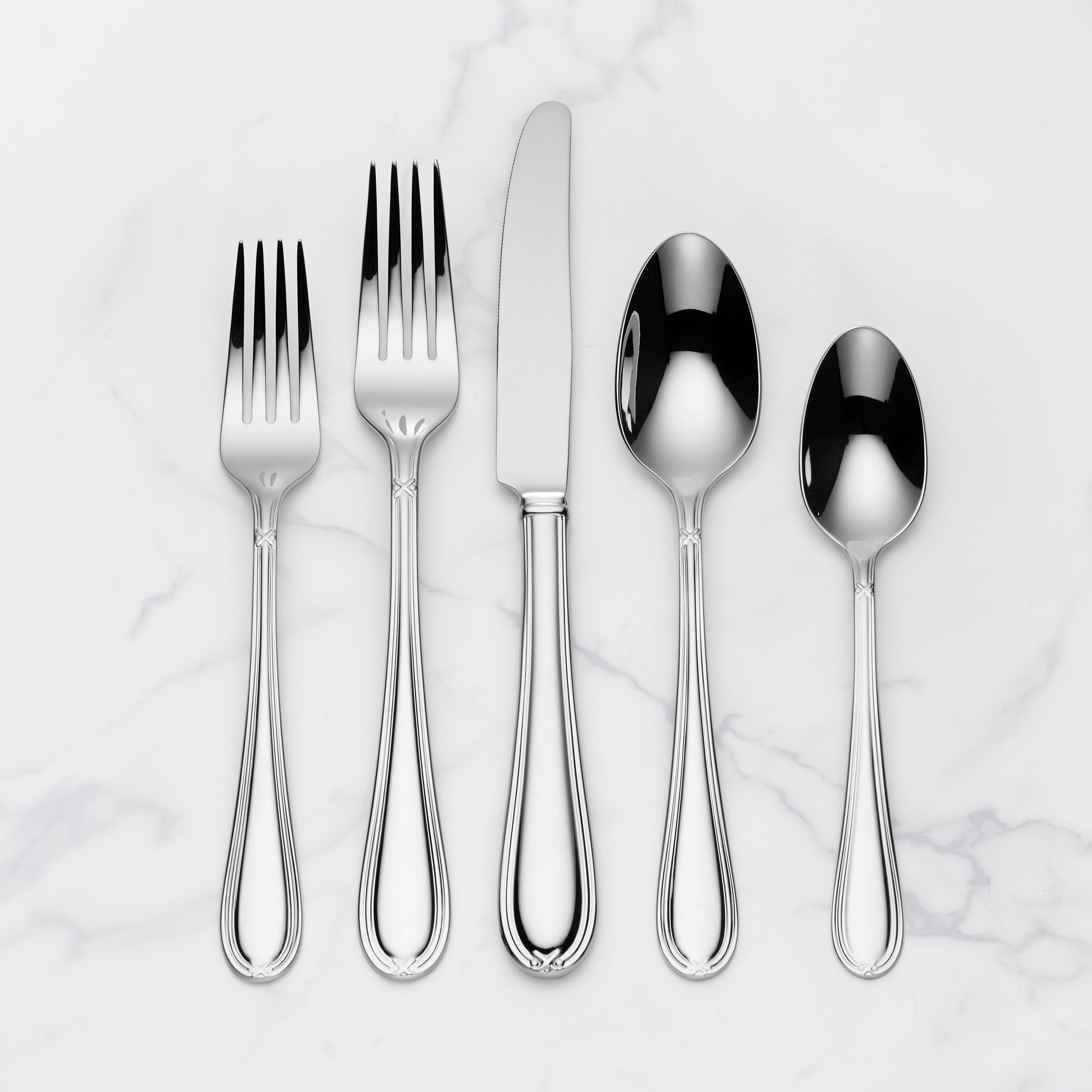 Ashbridge 80 Piece Flatware Set