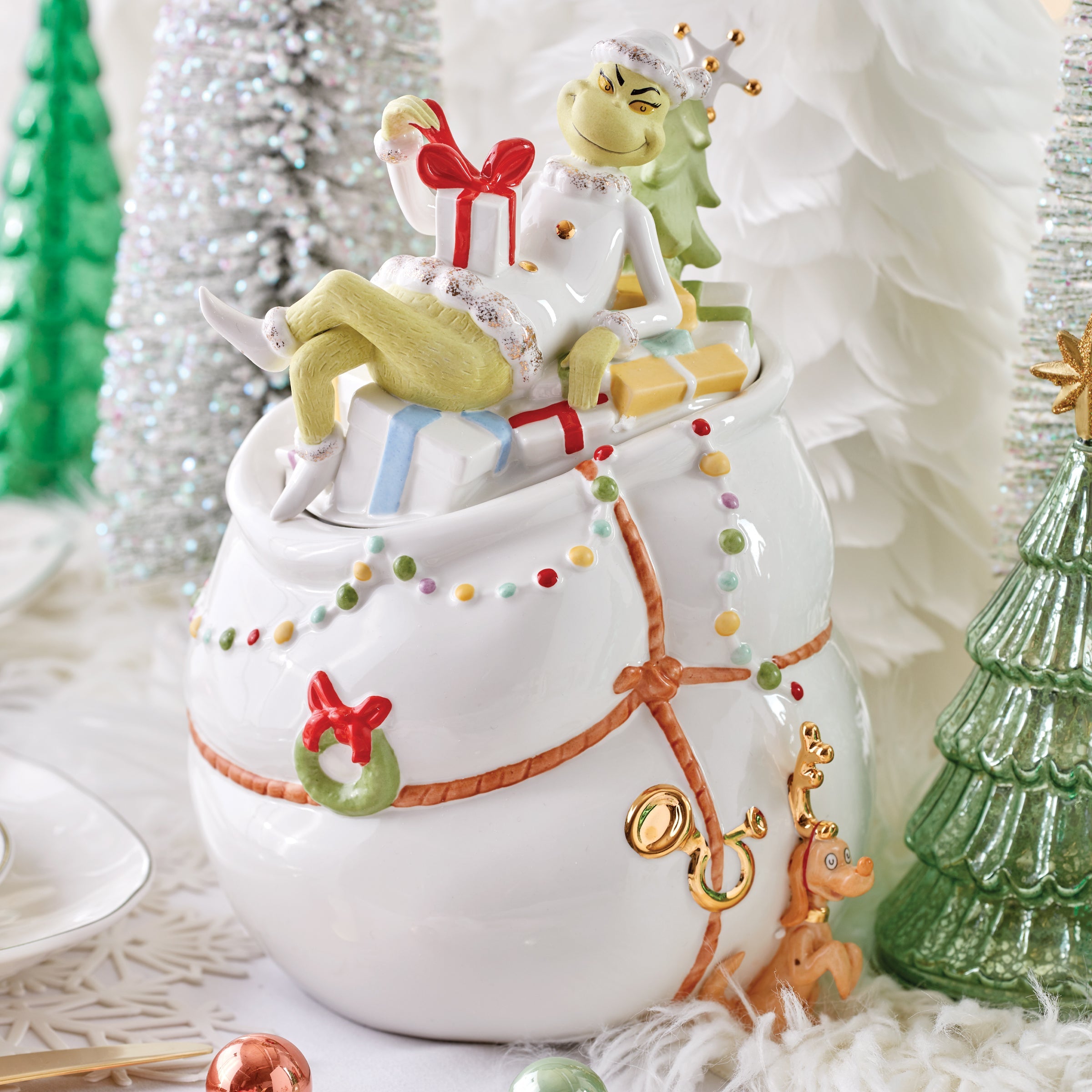Merry Grinchmas Cookie Jar - Image 5