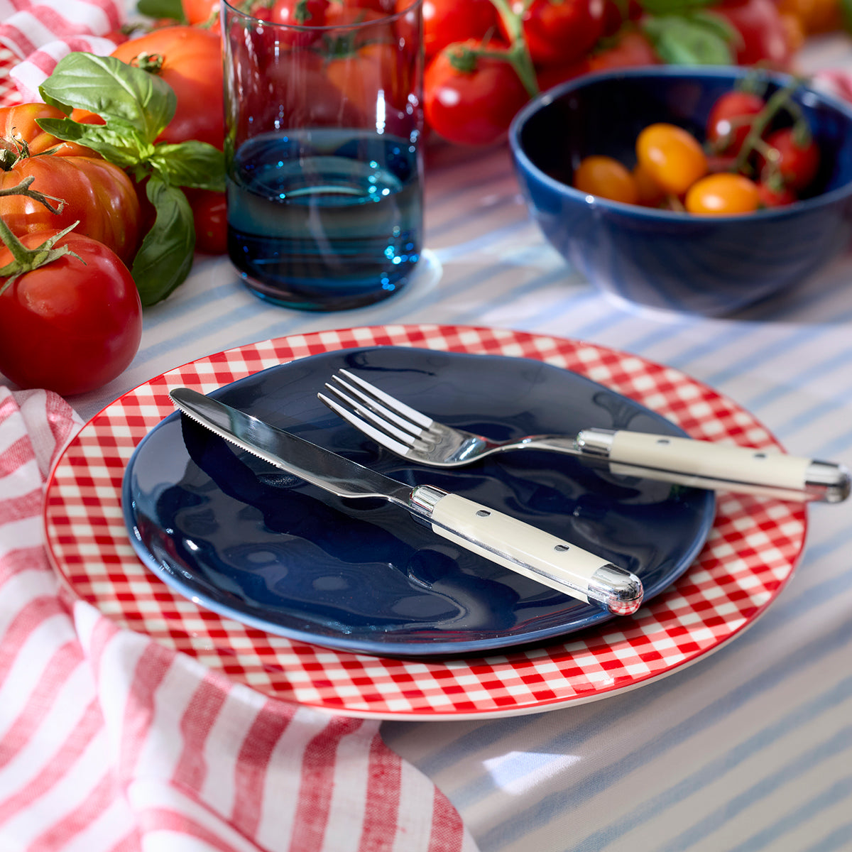 Bay Colors Blue Accent Plates - Set of 4 - Image 2