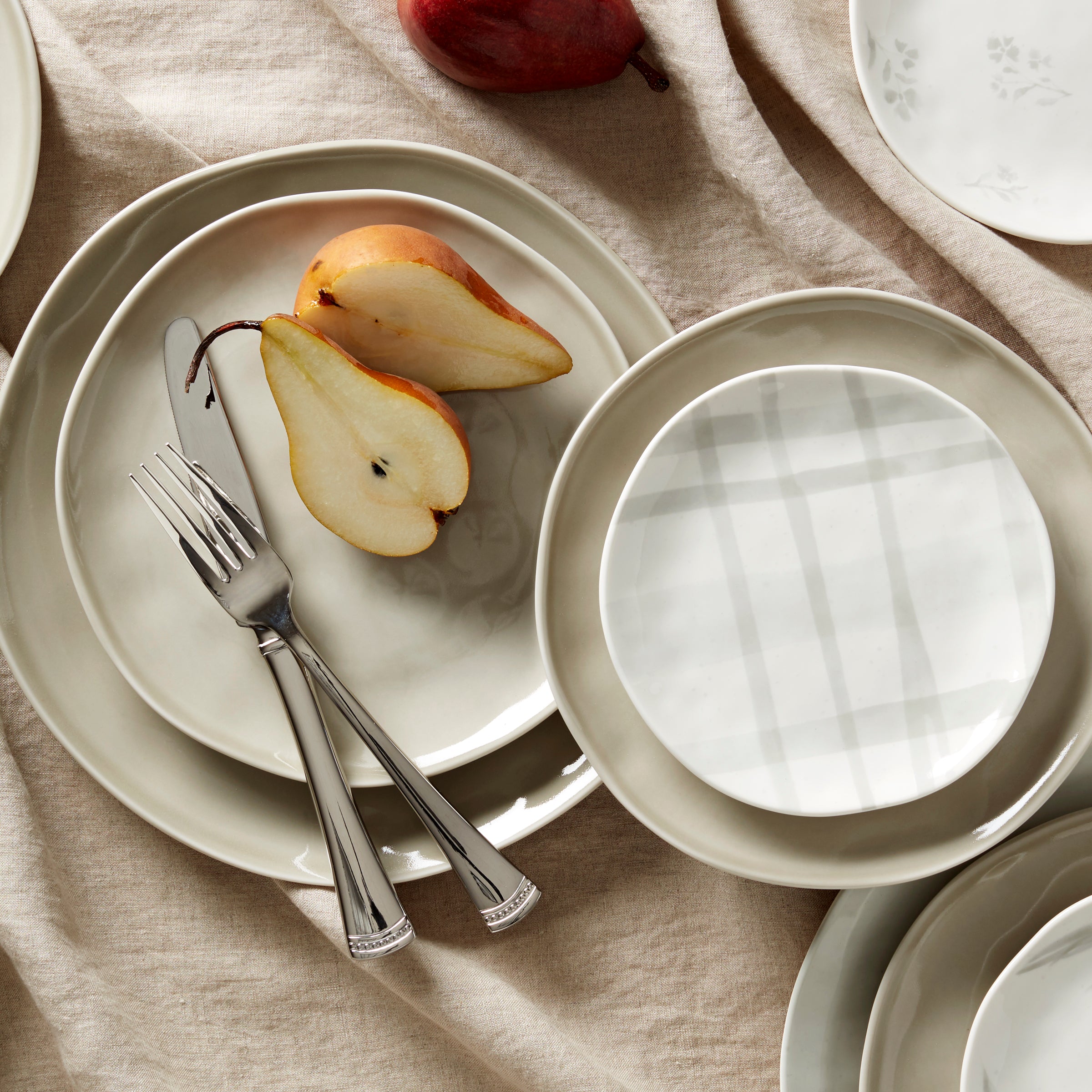 Bay Colors Grey Accent Plates - Set of 4 - Image 2