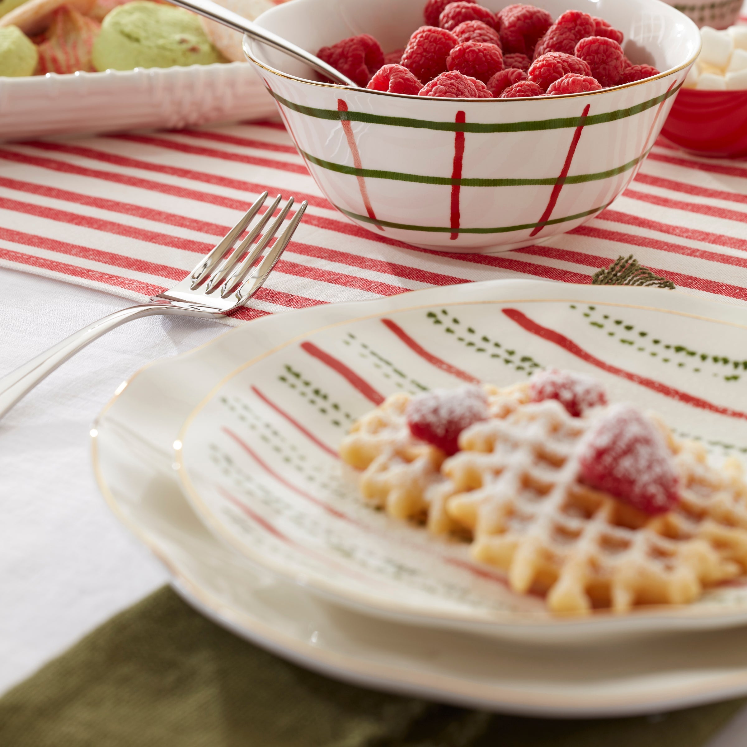 Bayberry Dessert Plates - Set of 4 - Image 4