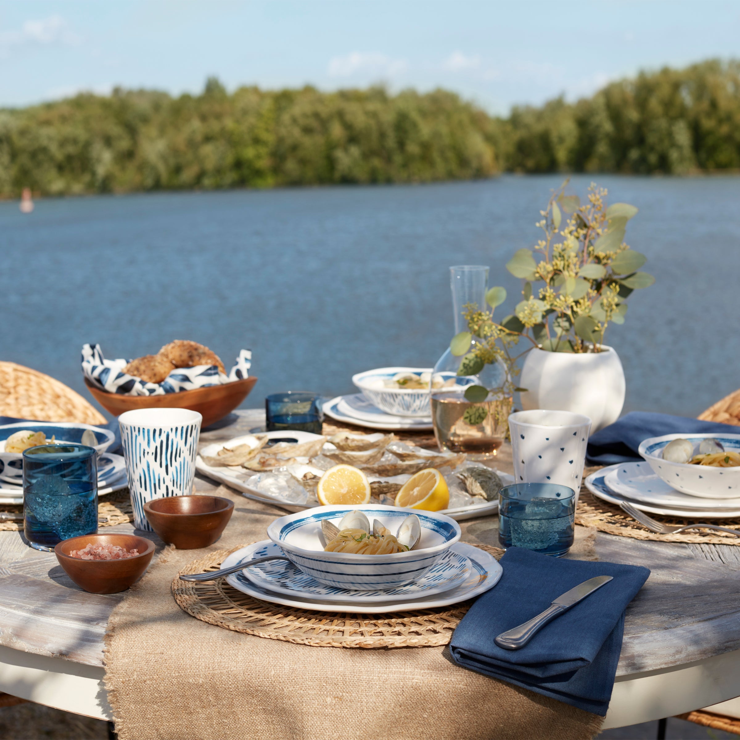 Blue Bay Melamine 20-Piece Dinnerware Set - Image 4