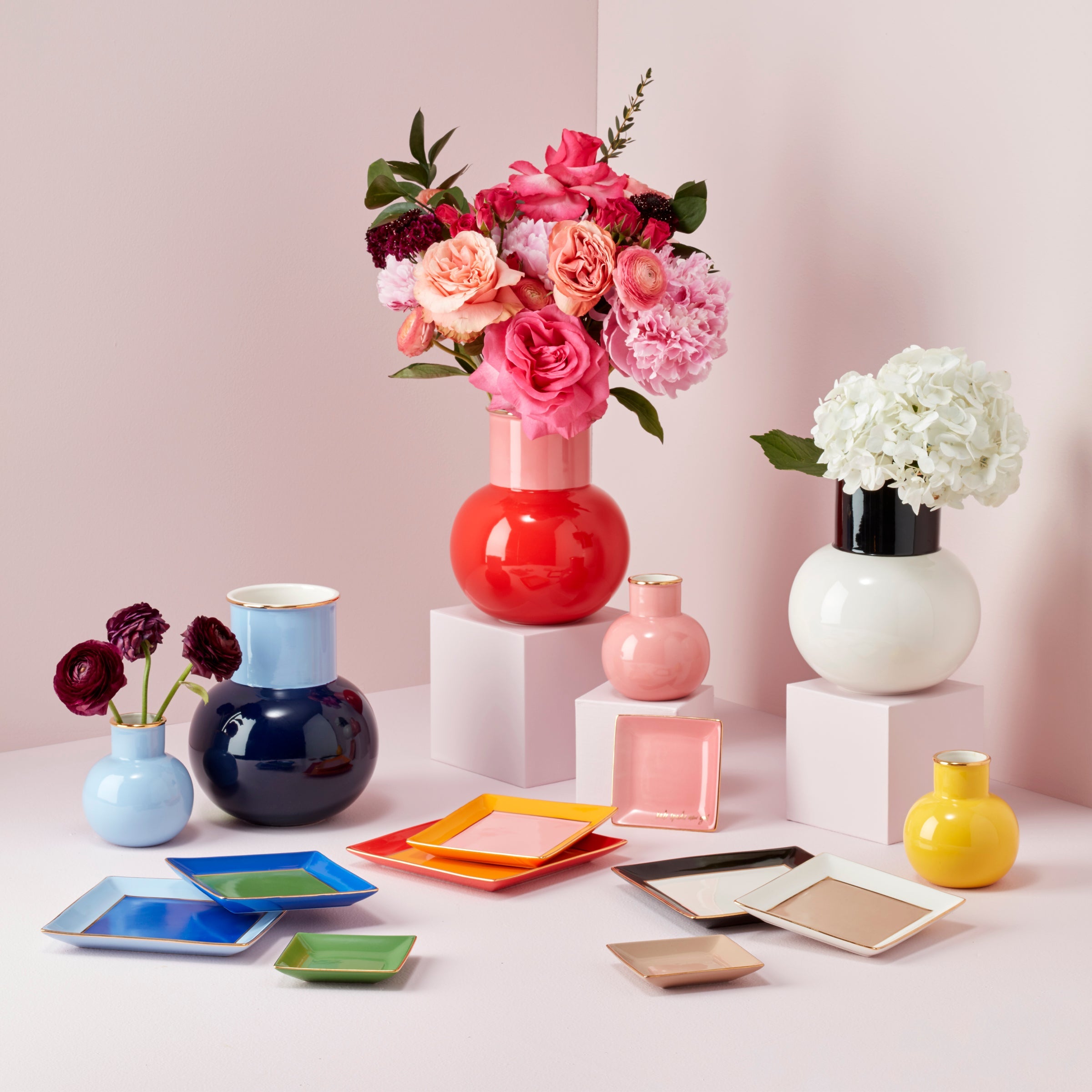 Make It Pop Warm Red 3-Piece Tray Set - Image 5