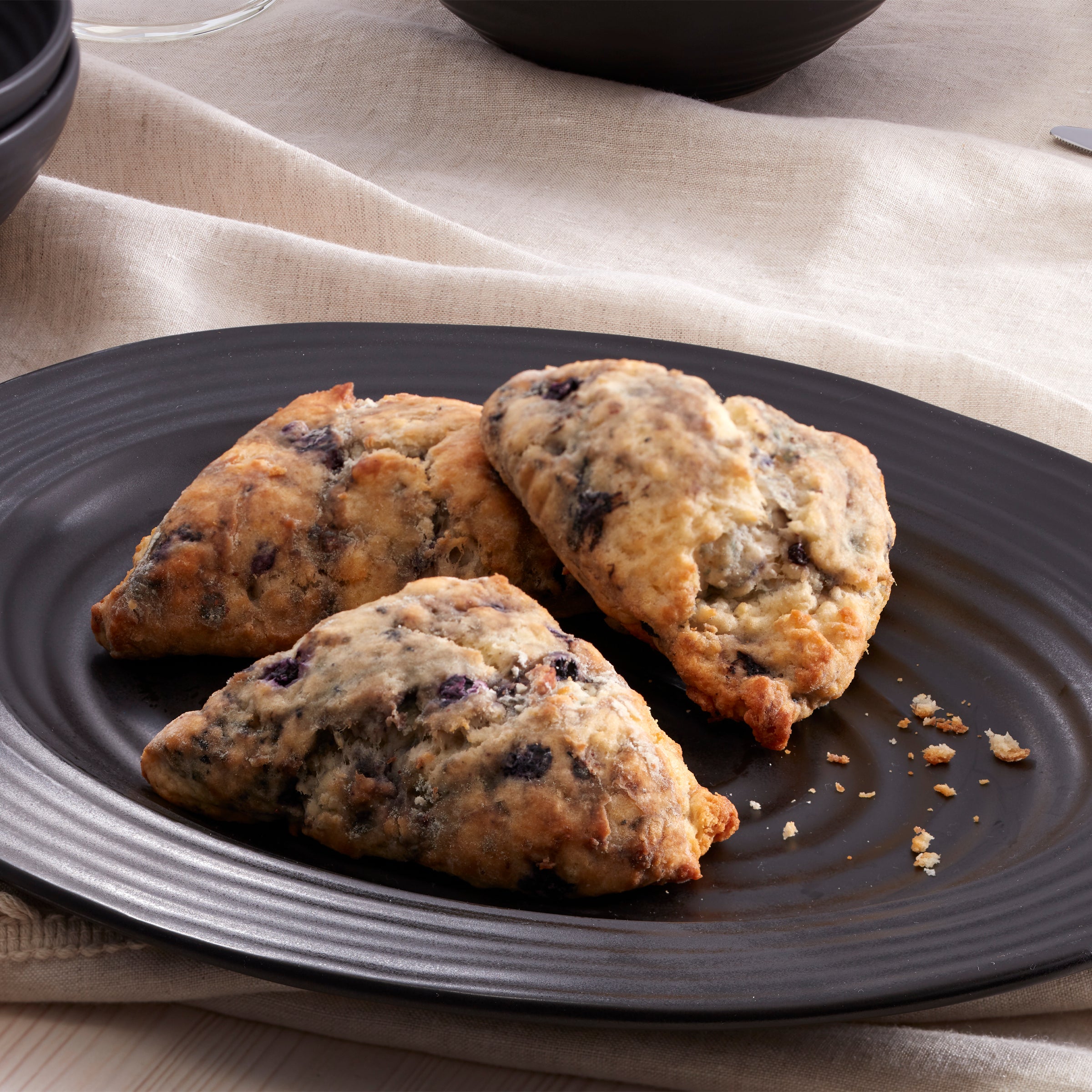 Ridge Black 12-Piece Dinnerware Set - Image 15