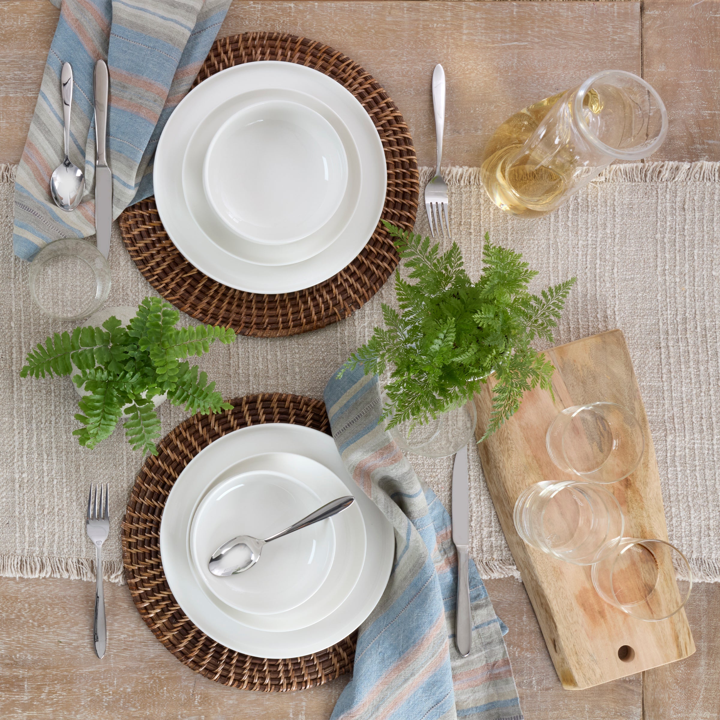 24 Seven White 12-Piece Dinnerware Set - Image 3