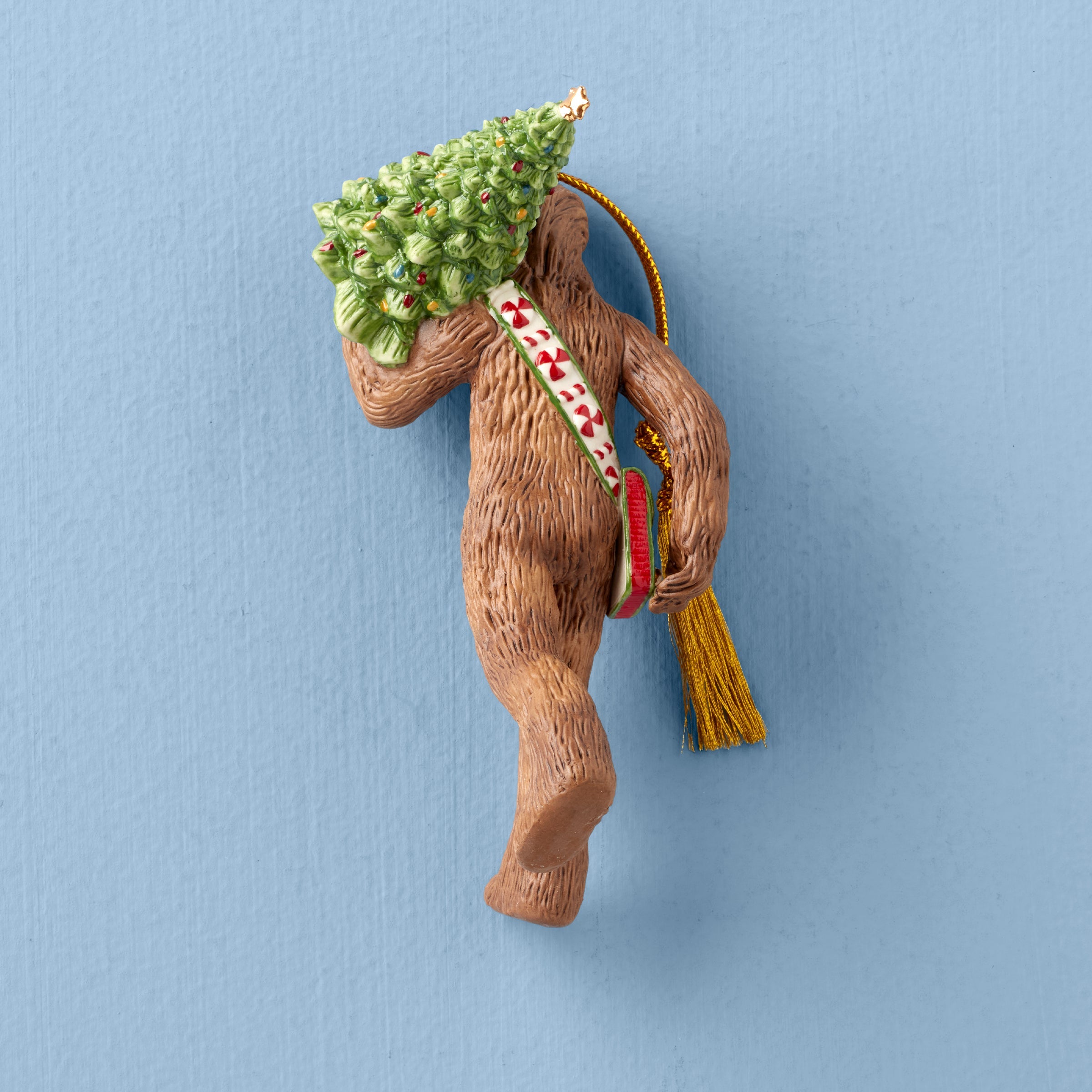 Chewbacca With Christmas Tree Ornament - Image 2