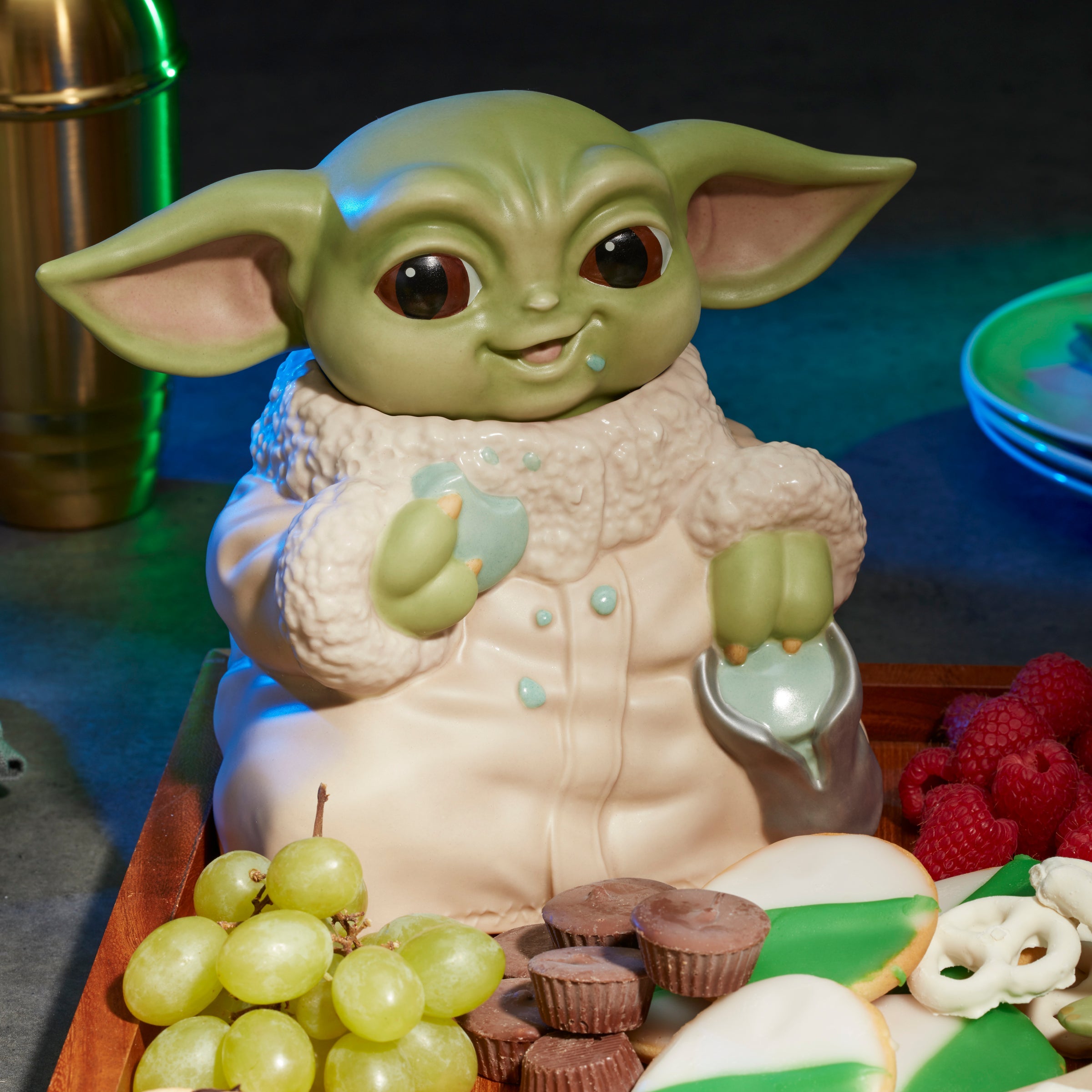 Grogu Figural Cookie Jar - Image 8