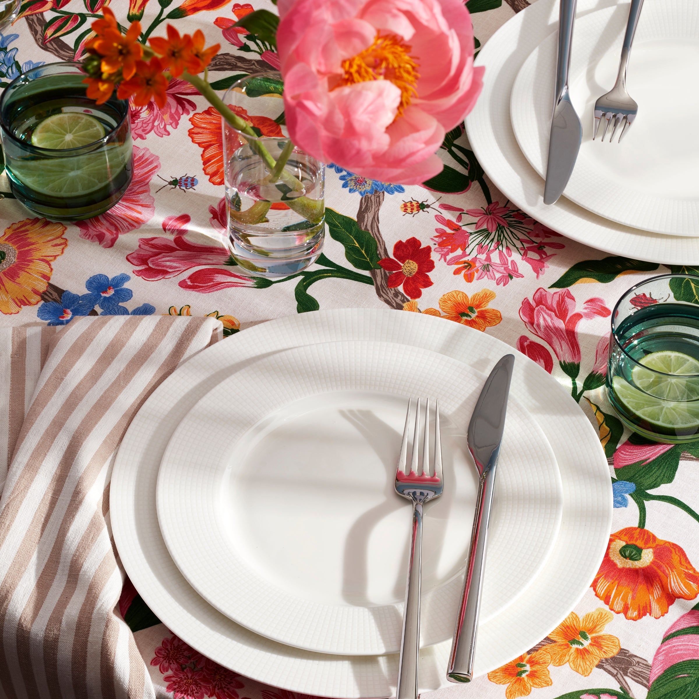 Tuscany Classics Accent Plates - Buy 4 Get 6 - Image 3