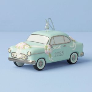 2025 Just Married Vintage Car Ornament