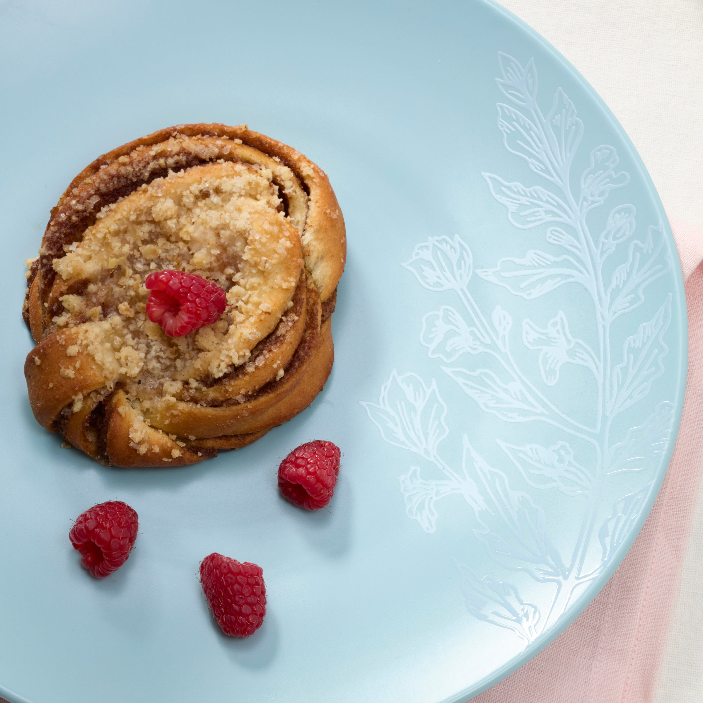 Roseto French Blue 12-Piece Dinnerware Set - Image 5