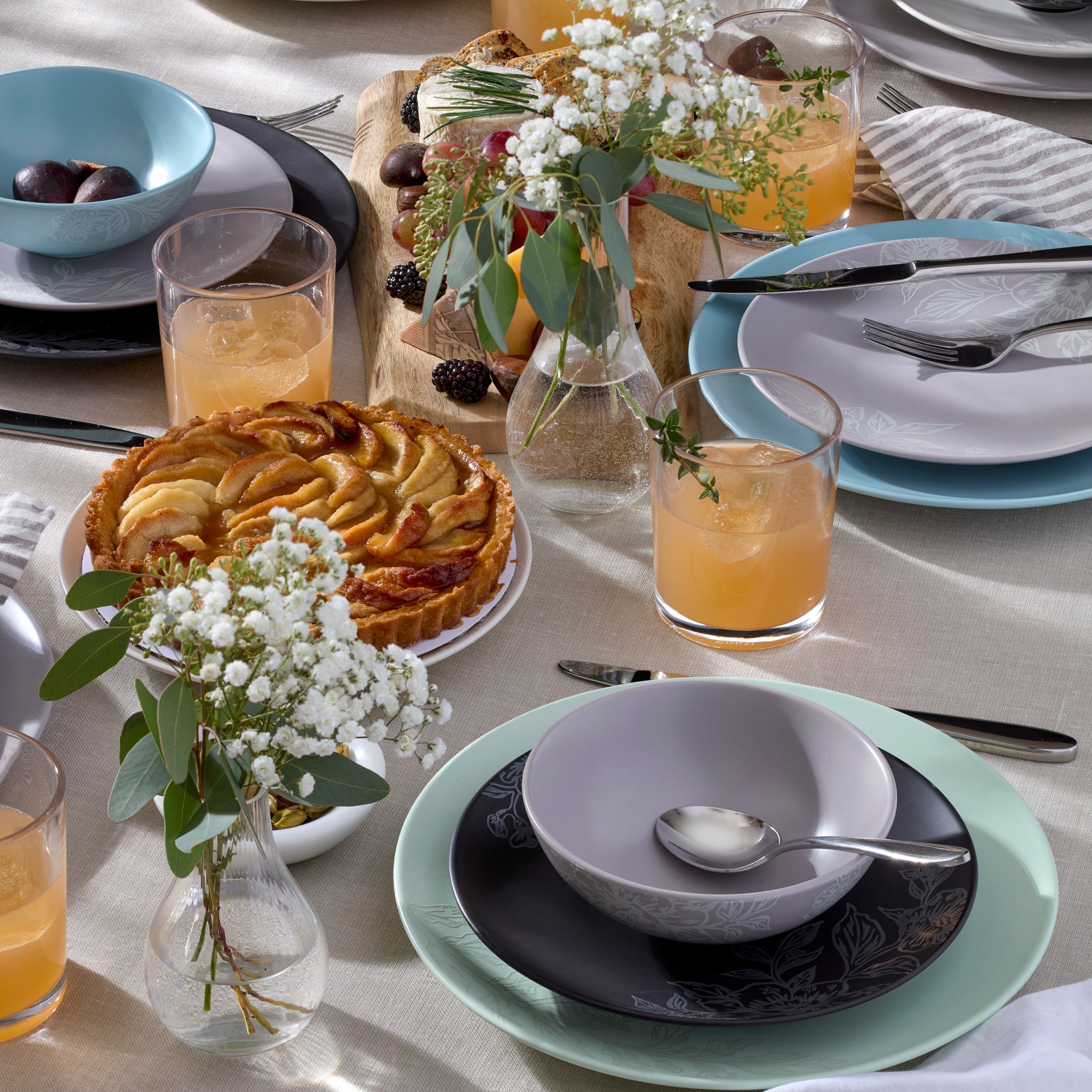 Roseto Pumice 12-Piece Dinnerware Set - Image 6