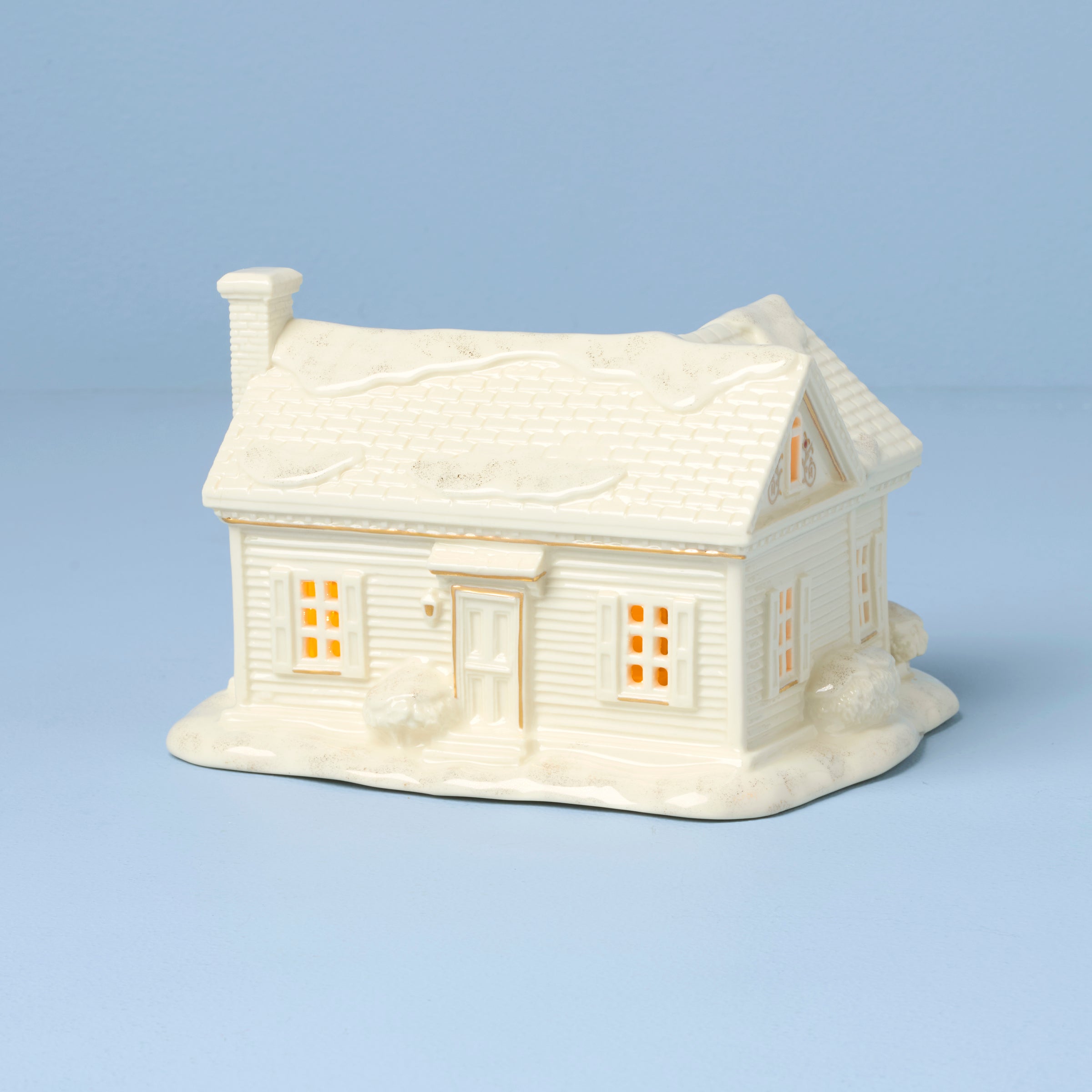 Mistletoe Park Lit Figurine 3-Piece Starter Set - Image 3