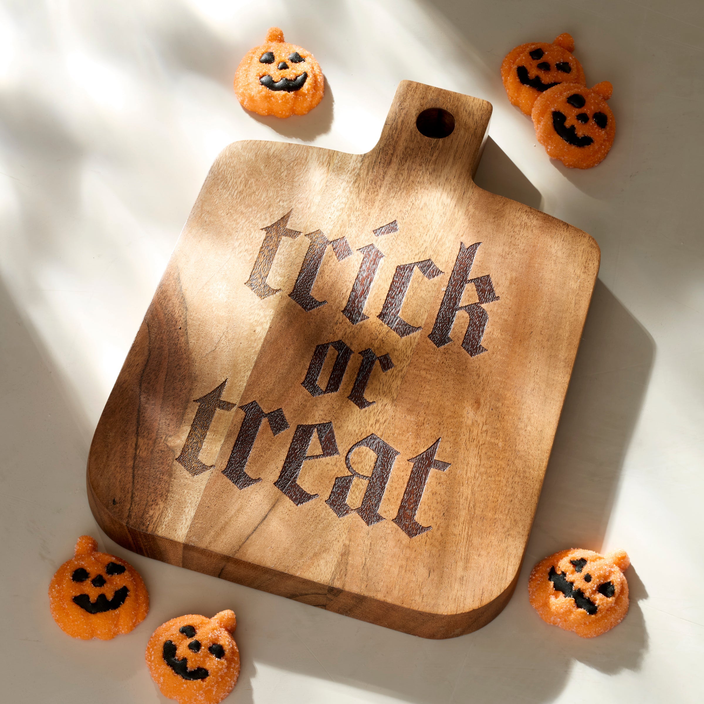 Vintro Halloween Trick or Treat Cheese Board - Image 2