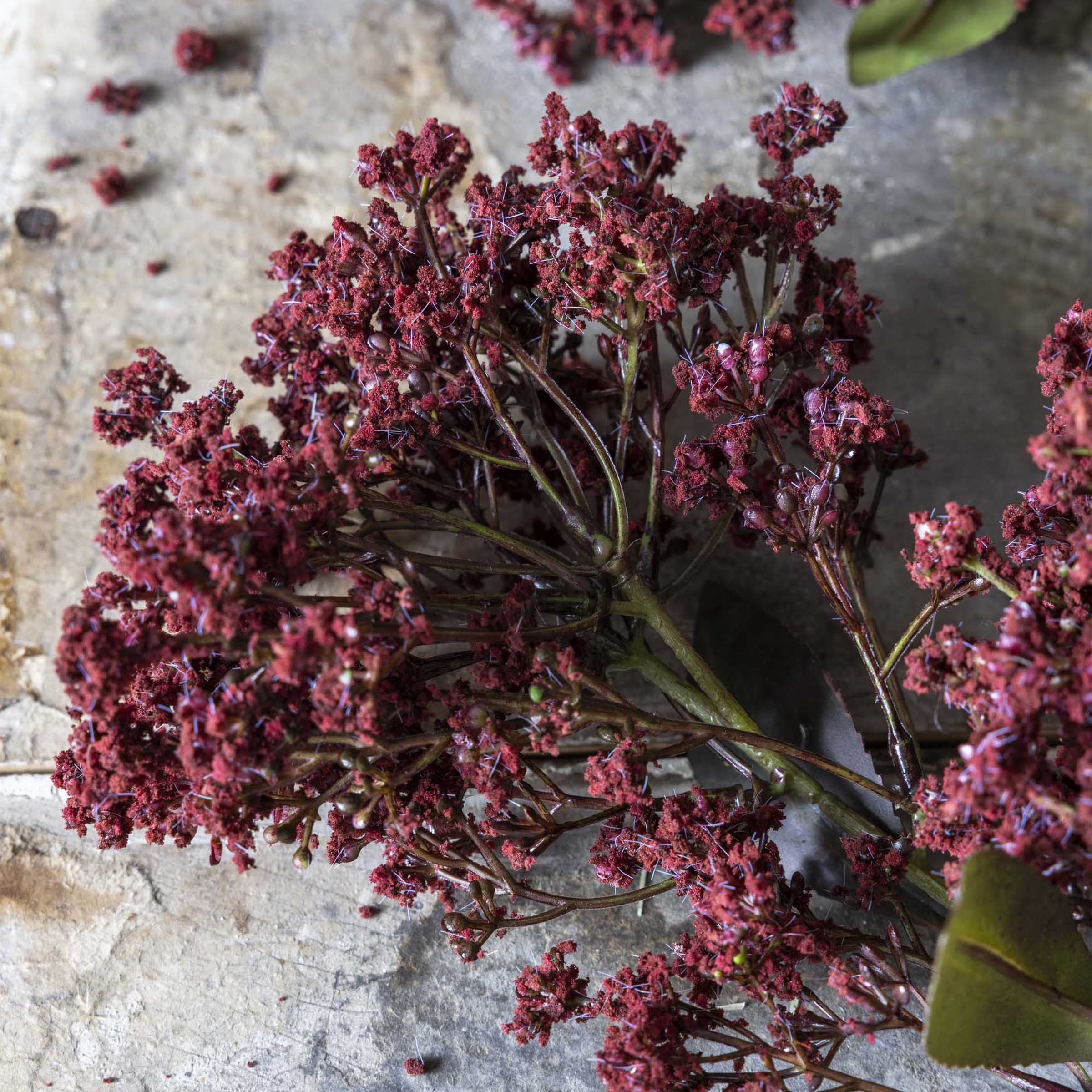 Artificial Butterfly Bush Stem. Rouge - Image 3
