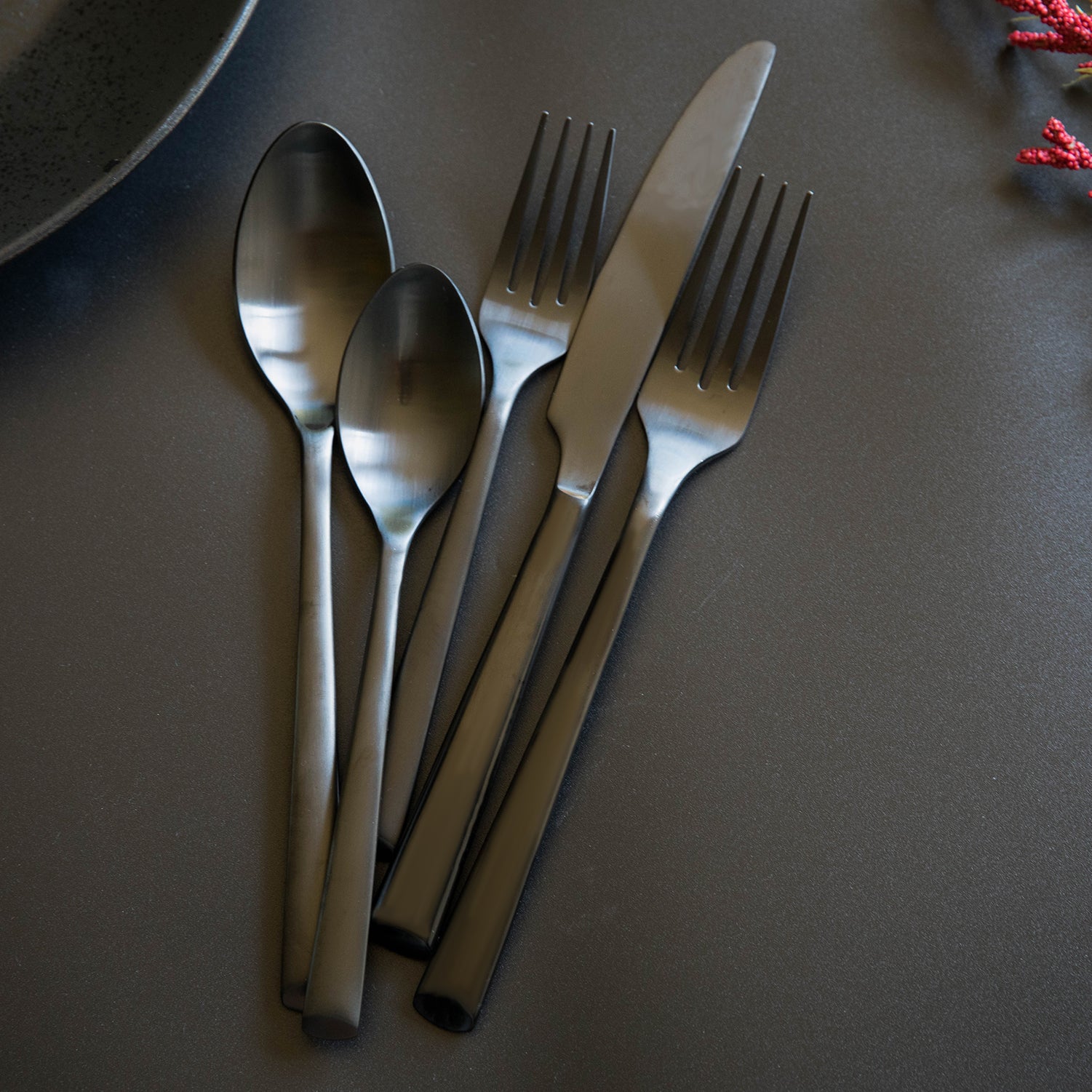 Gilda Black Satin 20 Piece Flatware Set - Image 2