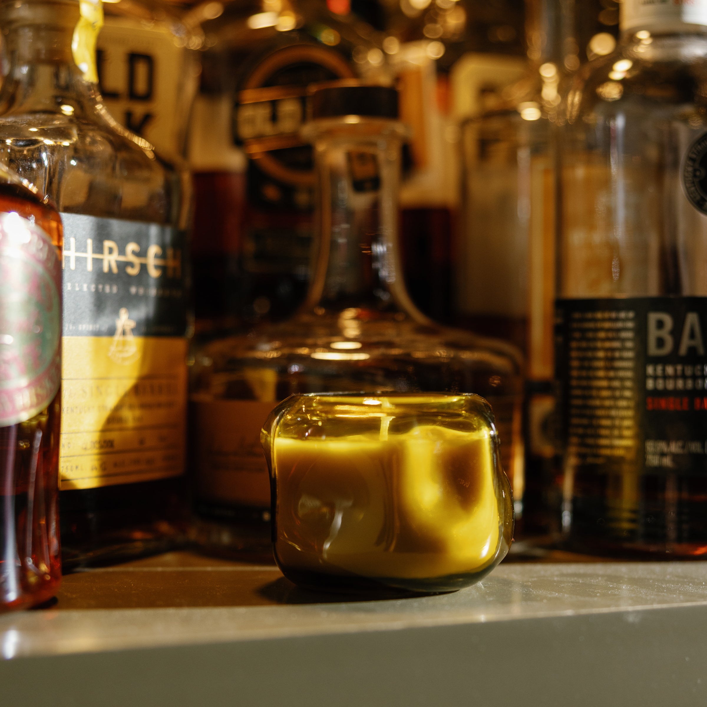 Basalt 5-oz Soy Wax Candle. Tobacco Patchouli - Image 2