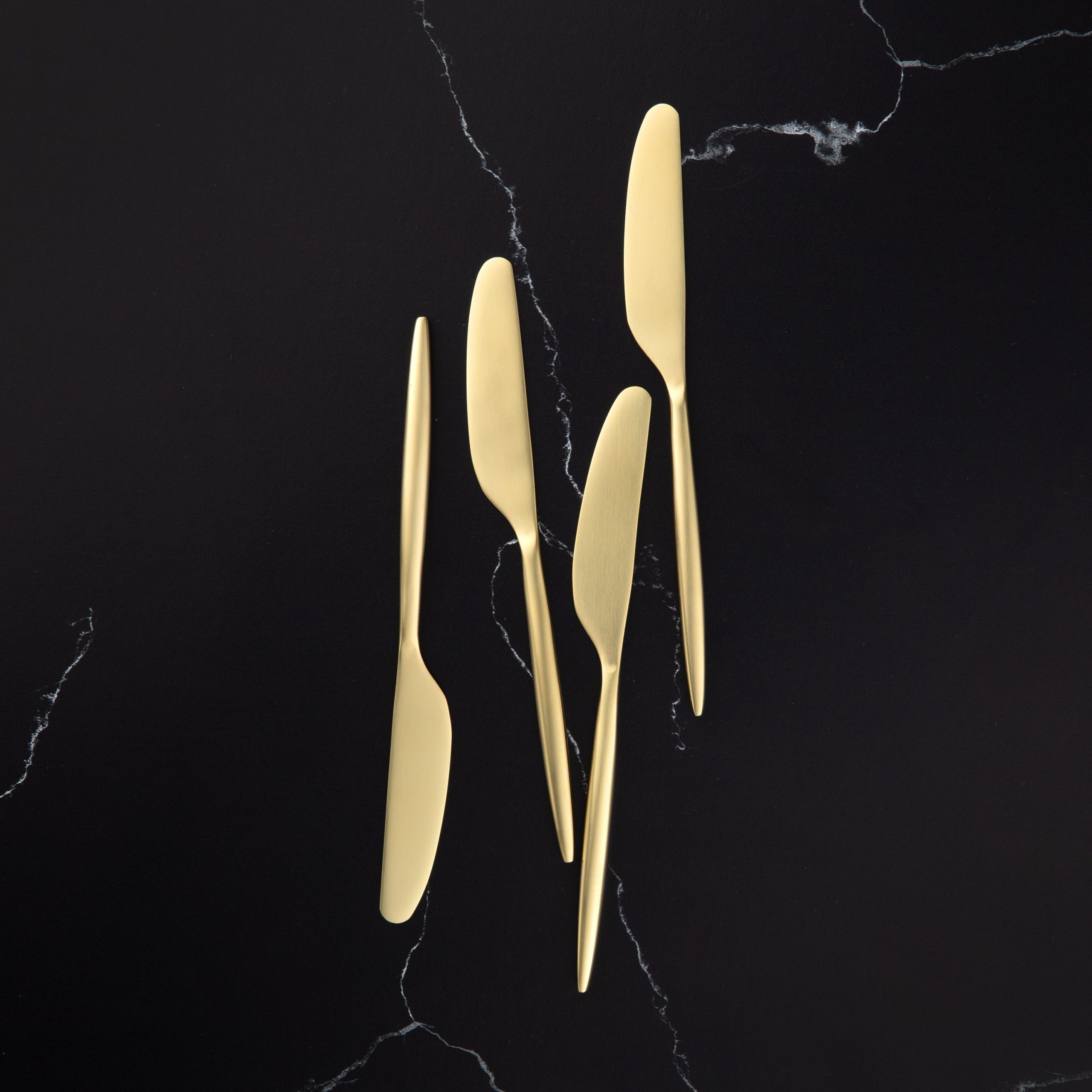 Gaze Champagne Satin Spreader - Set of 4