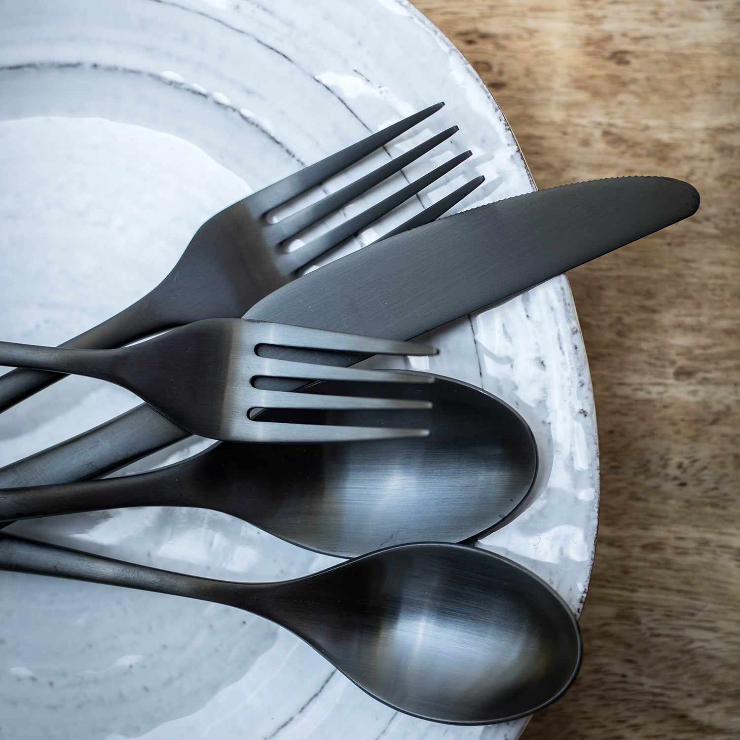 Averie Black Satin 20 Piece Flatware Set - Image 7