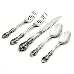 Michelangelo 45 Piece Flatware Set