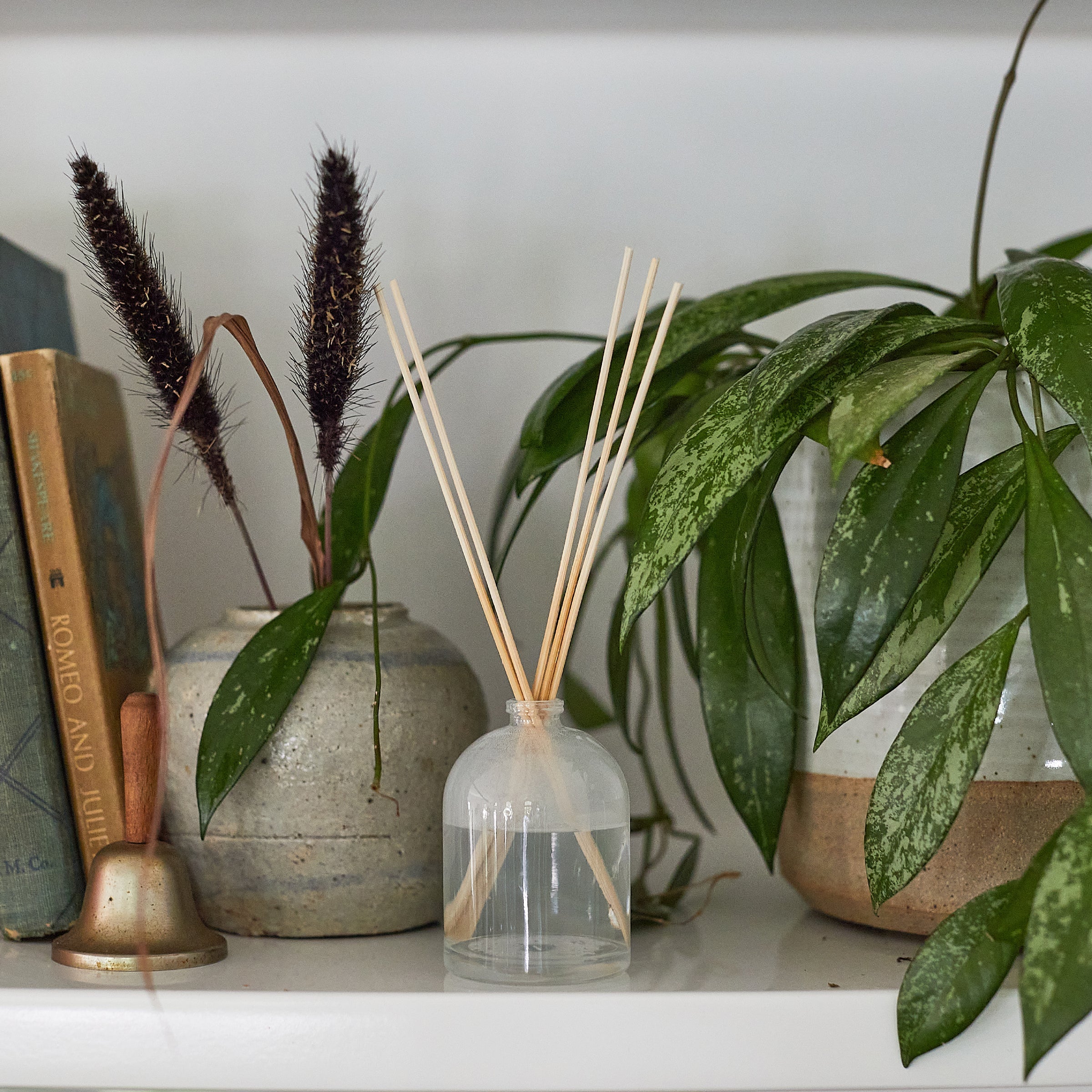 Petite Reed Diffuser. Flowers - Image 2