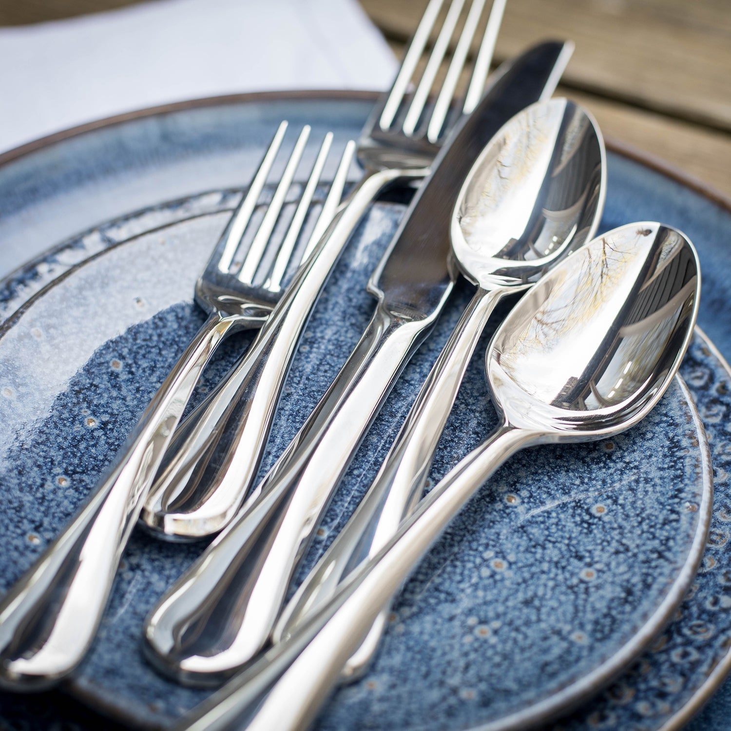 Eloquence Mirror 20 Piece Flatware Set - Image 5