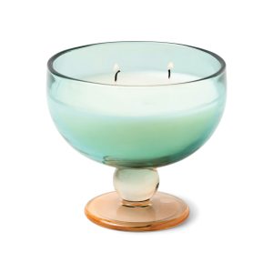 Aura 6-oz Soy Wax Candle. Tobacco Patchouli