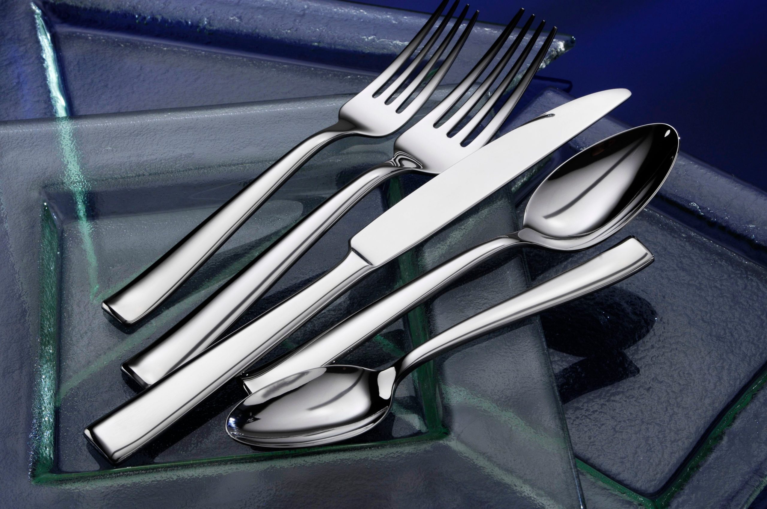 Monolith 20 Piece Flatware Set - Image 2